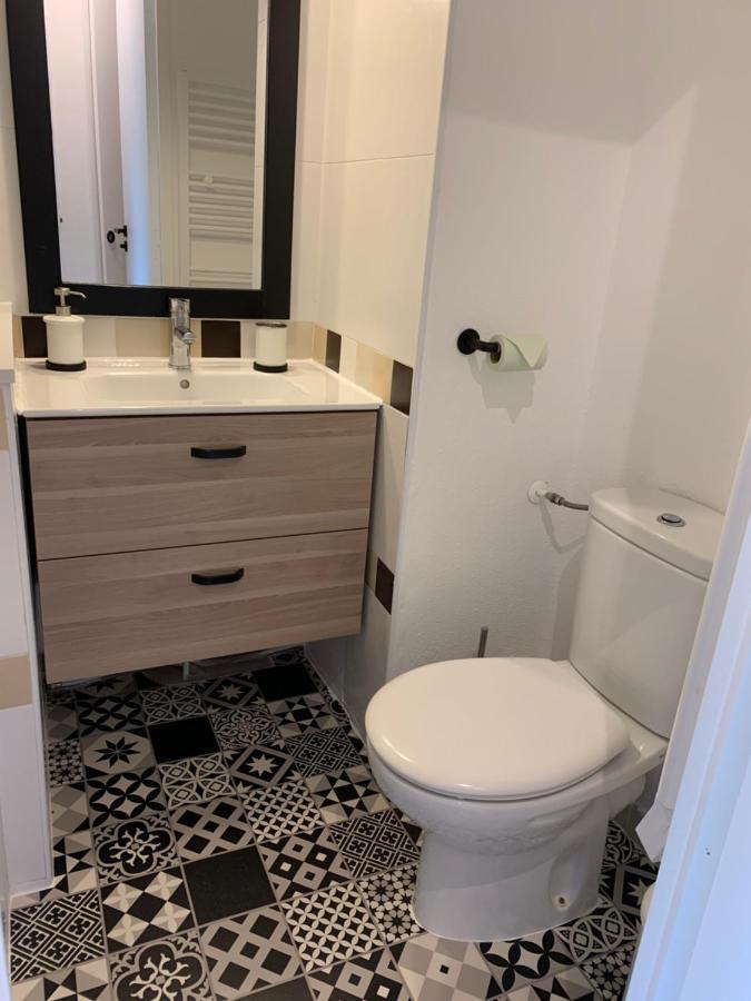 Appartement Agreable En Bord De Mer Вилафранк-сюр-Мер Екстериор снимка